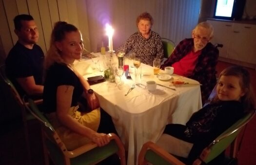 Večeře při svíčkách v SeniorCentru Olomouc